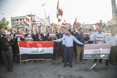 تقرير مصور عن مشاركة منتسبو العتبتين المقدستين الحسينية والعباسية في دعم التظاهرات السلمية المطالبة بالحقوق المشروعة