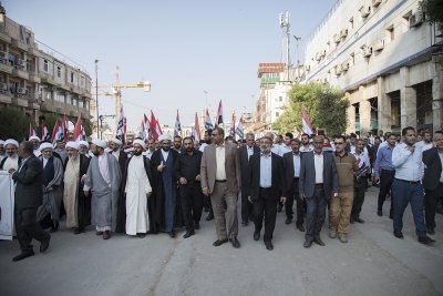 تقرير مصور عن مشاركة منتسبو العتبتين المقدستين الحسينية والعباسية في دعم التظاهرات السلمية المطالبة بالحقوق المشروعة