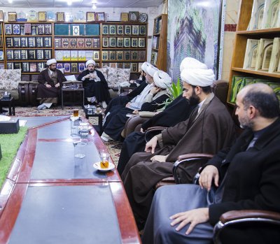 مركز تراث الجنوب التابع لقسم شؤون المعارف الإسلامية والإنسانية  يختتم دورة تحقيق المخطوطات وفهرستها