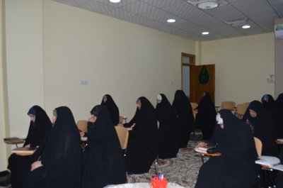 وحدةُ الدراساتِ القرآنيةِ في مَعهدِ القرآنِ الكريم النِّسويِّ جهود متميزة لإثراء المَعرفة القرآنية