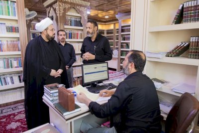 رئيسُ قسمِ المعارفِ يزورُ مركزَ تُراثِ البصرةِ