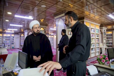 رئيسُ قسمِ المعارفِ يزورُ مركزَ تُراثِ البصرةِ