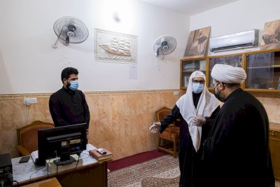 ضمن جولاته المستمرة: الشّيخ الهلاليّ يزورُ مركزَ تُراثِ كربلاءَ