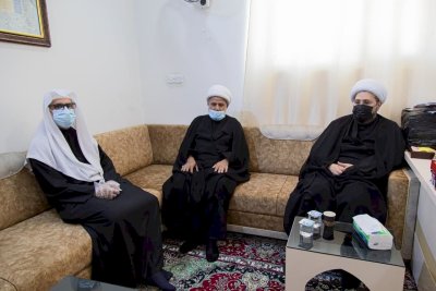 ضمن جولاته المستمرة: الشّيخ الهلاليّ يزورُ مركزَ تُراثِ كربلاءَ