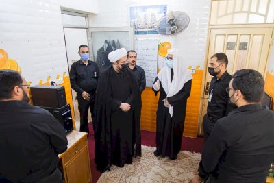 ضمن جولاته المستمرة: الشّيخ الهلاليّ يزورُ مركزَ تُراثِ كربلاءَ