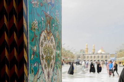 تقرير مصّور عن جمالية الزخارف والنقوش الإسلاميّة والإبداع العمرانيّ في باب الإمام الحسن -عليه السّلام- أحد أبواب العتبة العبّاسيّة المُقدّسة