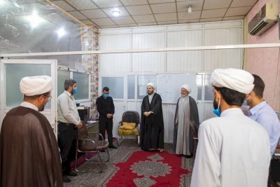 برفقةِ معاونه: الشّيخُ الهلاليّ يتفقدُ تُراثَ الحِلّةِ