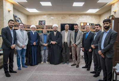 الشيّخُ الهلاليّ يكرّمُ عددًا من الخطاطينَ