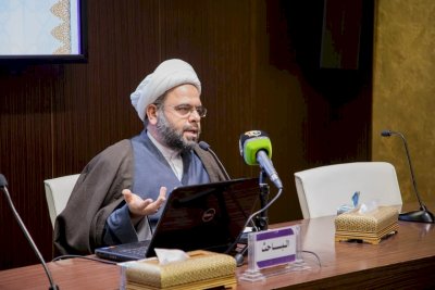 قسمُ المعارفِ يُقيمُ ندوةً بعنوان: (العالم الفذ أسد الله الكاظميّ.. سيرتهُ وآثارُه)