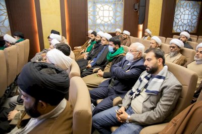 قسمُ المعارفِ يُقيمُ ندوةً بعنوان: (العالم الفذ أسد الله الكاظميّ.. سيرتهُ وآثارُه)