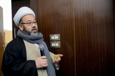 قسمُ المعارفِ يُقيمُ ندوةً بعنوان: (العالم الفذ أسد الله الكاظميّ.. سيرتهُ وآثارُه)