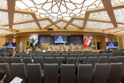قسمُ المعارفِ يقيمُ ندوةً عِلميّةً عن التُّراثِ الأدبيِّ لعُلماءِ كربَلاء في القرنِ العاشِرِ الهِجريِّ