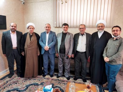 إدارةُ العتبةِ المُقدّسة تتفقد مركزَ التُراثِ الإسلاميّ