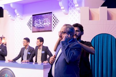 ما هي الجهات التي ساندتْ قسمَ المعارفِ في إقامةِ المسابقةِ؟