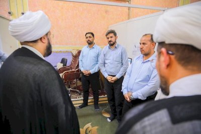 الشّيخُ الهلاليّ ومعاونه يتفقدان تُراثَ الحِلّةِ