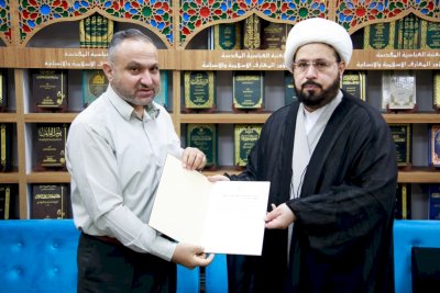 الشّيخُ الهلاليّ يُكرّمُ منتسبي تُراثِ الحِلّةِ