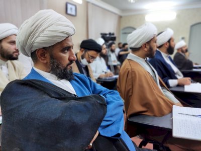 مركزُ التُراثِ الإسلاميّ يُقيمُ دورتينِ في فنِّ التحقيقِ