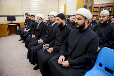 سماحةُ السيّد الموسويّ يزورُ قسمَ المعارفِ