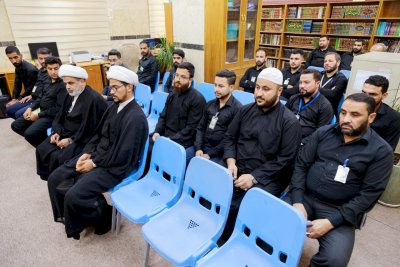 سماحةُ السيّد الموسويّ يزورُ قسمَ المعارفِ