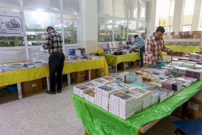 جامعة البصرة تحتفي بإصدارات المعارف