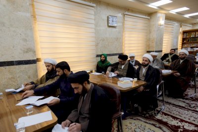 مركزُ تُراثِ كربلاءَ ينظّمُ دورةً لتحقيقِ المخطوطاتِ