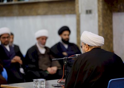 الشّيخُ الهلاليّ: أبوابُ رئاسةِ القسمِ مفتوحةٌ للجميع دونَ استثناءٍ