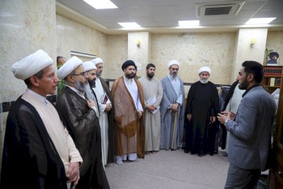 قسمُ المعارفِ يستقبلُ ثلّةً من طلبةِ العلومِ الدينيّةِ