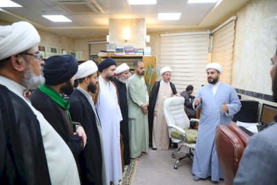 قسمُ المعارفِ يستقبلُ ثلّةً من طلبةِ العلومِ الدينيّةِ
