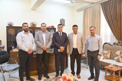 تُراثُ الجَنوبِ يزورُ جامعةَ ذي قار