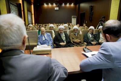 تُراثُ كربلاءَ يقيمُ ندوةً حولَ صناعةِ الفهارسِ