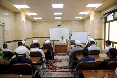 الرعايةُ المعرفيَّةُ تقيمُ ندوةً حولَ آلياتِ إحياءِ التُراثِ الإسلاميّ