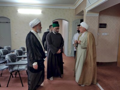 الأمينُ العامُّ للعتبة العبّاسيّة المقدّسة يتفقّدُ مركزَ التُراثِ الإسلاميّ