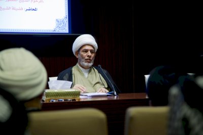 استذكارا لرحيله: شعبةُ الإعلامِ تقيمُ ندوةً عن جهودِ البرقعاويّ.