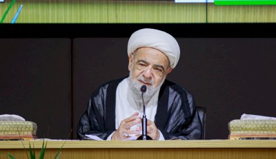 قسمُ المعارفِ يقيمُ مؤتمرًا عن الإمامين الصادق والكاظم عليهما السّلام