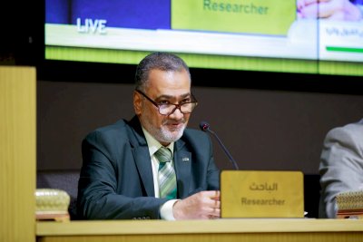 ملخصاتُ أبحاثِ الجِلسةِ المسائيّةِ مِنْ مؤتمرِ: (الصادقُ والكاظمُ: صادقا آلِ محمّدٍ)