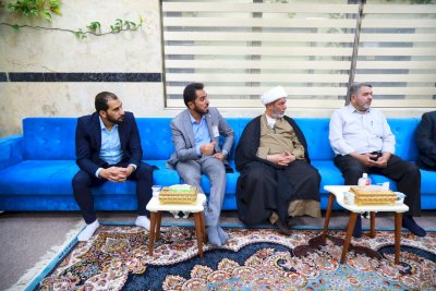 وفدٌ من العتبةِ الرضويّةِ المُقدّسةِ يزورُ قسمَ المعارفِ