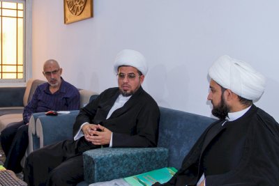 باحث ومحقّق بحرينيّ في ضيافة تراث الحلّة  