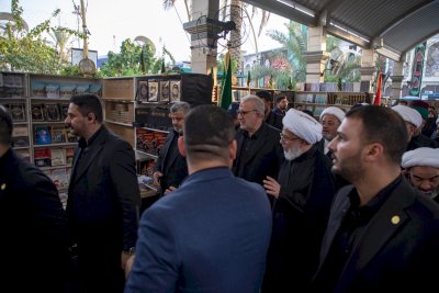 قسمُ المعارفِ يُشاركُ في معرضِ تراتيل سجاديّة