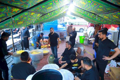 موكب (بنفسي أنتَ) الخدميّ يستمرُ بتقديمِ الخدماتِ للزائرين
