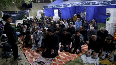 موكبُ (خازن الكتاب).. أيقونةٌ ثقافيّةٌ مميّزةٌ