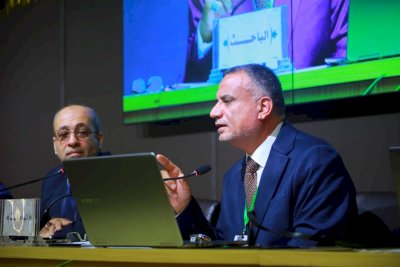 ثلاثةُ أبحاثٍ في الجِلسةِ الأوّلى مِنْ مؤتمرِ الحَراكِ العلميّ