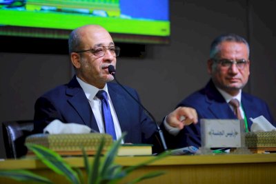 ثلاثةُ أبحاثٍ في الجِلسةِ الأوّلى مِنْ مؤتمرِ الحَراكِ العلميّ