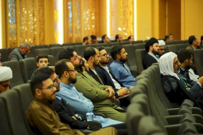 ستةُ أبحاثٍ على مائدةِ الجِلسةِ الثانيّةِ من مؤتمرِ (حَراكُ كربلاءَ)