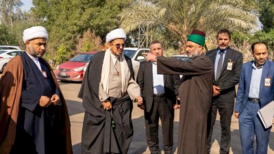 أمينُ عامّ العتبةِ العبّاسيّةِ يزورُ تُراثَ الحِلَّةِ