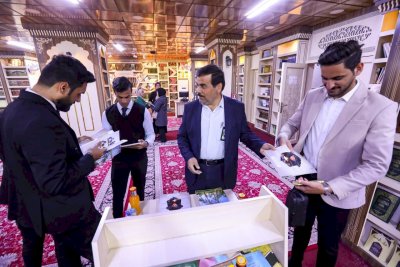 مركزُ تُراثِ البصرةِ يستقبلُ ثلّةً من طلبةِ جامعةِ البصرةِ