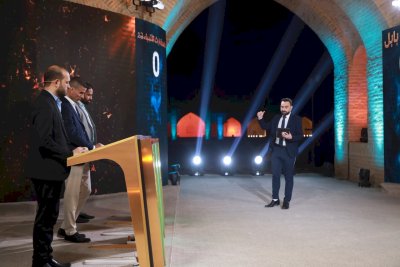 دورُ المجموعاتِ ينتهي بتأهلِ ثماني جامعاتٍ