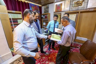 تُراثُ البصرةِ يستقبلُ وفدًا من نقابةِ المعلمينَ