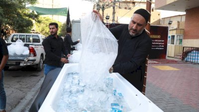 منتسبو الإعلامِ المعرفيّ يبذلون جهودًا استثنائيَّةً في موكبِ الأشبالِ