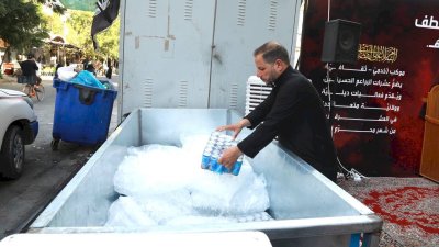 منتسبو الإعلامِ المعرفيّ يبذلون جهودًا استثنائيَّةً في موكبِ الأشبالِ