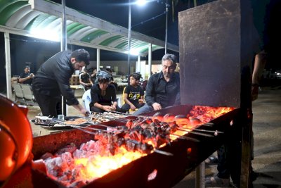 تُراثُ الجنوبِ يستمرُ بخدمةِ الزائرينَ في موكبِ جنوبِ الولاءِ